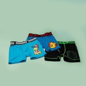 3 Pairs of Boy's Nintendo Boxer Shorts Size 4